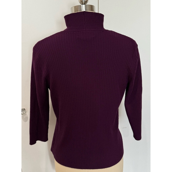 Women's Motto mock Turtleneck sweater Size M Purple Ribbed Knit 3/4 Sleeve - Picture 4 of 6